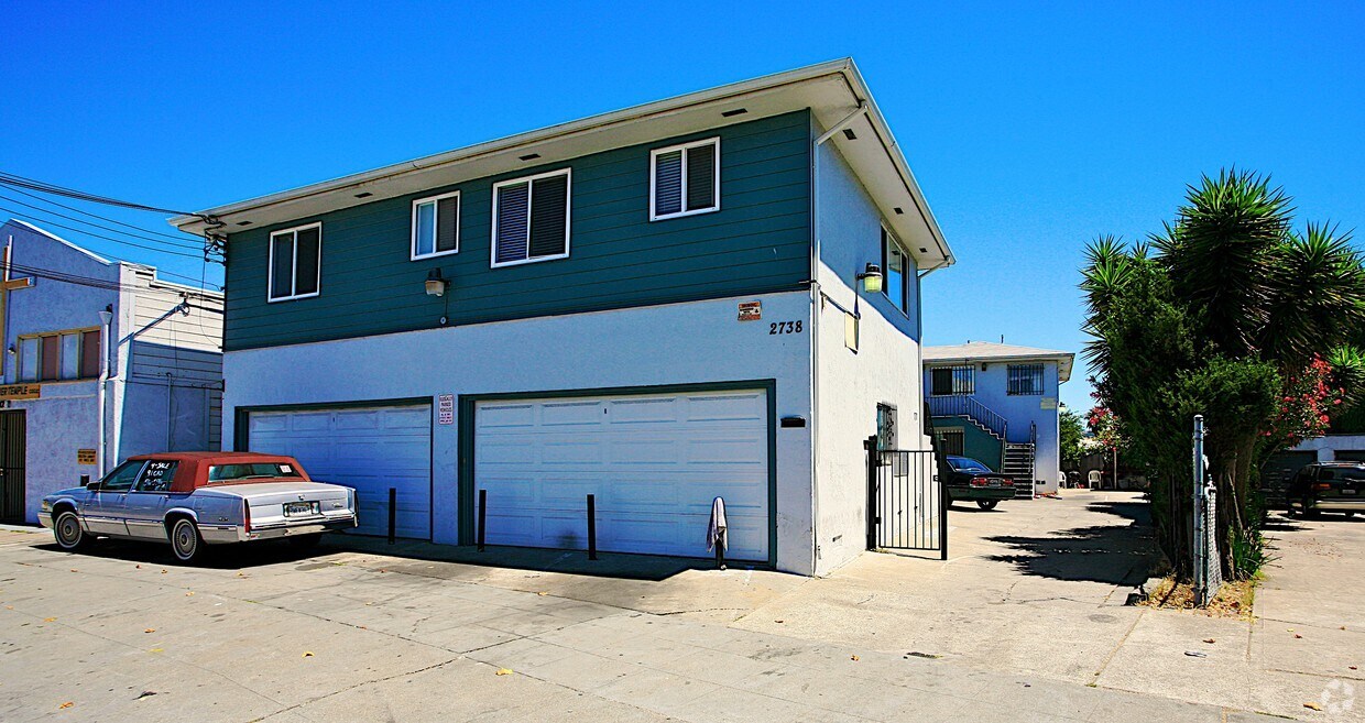 2738 Havenscourt Blvd, Oakland, CA 94605 Apartments in Oakland, CA