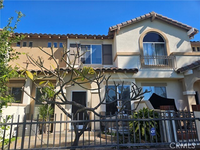 Foto principal - 2360 Sunningdale Dr