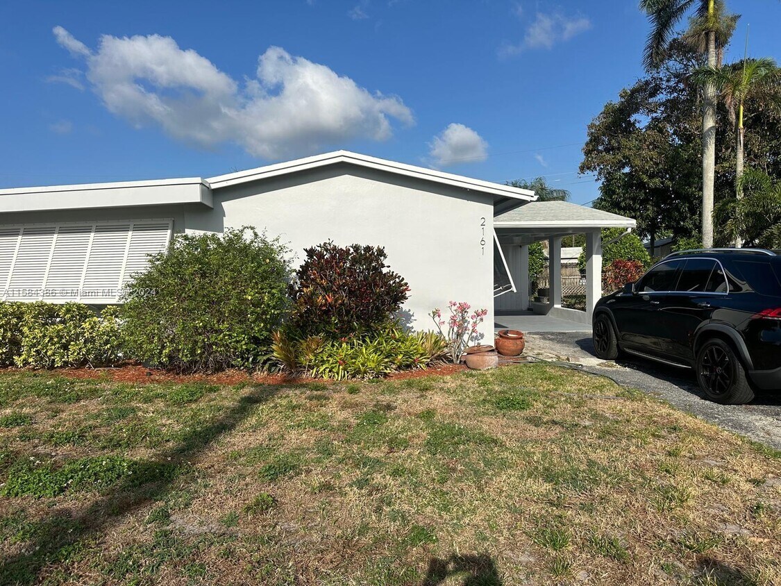 2161 SW 36th Terrace, Fort Lauderdale, FL 33312 House Rental in Fort