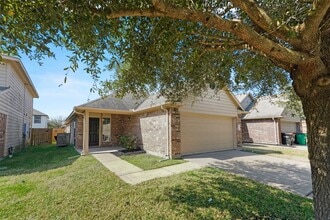 Building Photo - 5719 S Brenwood Dr