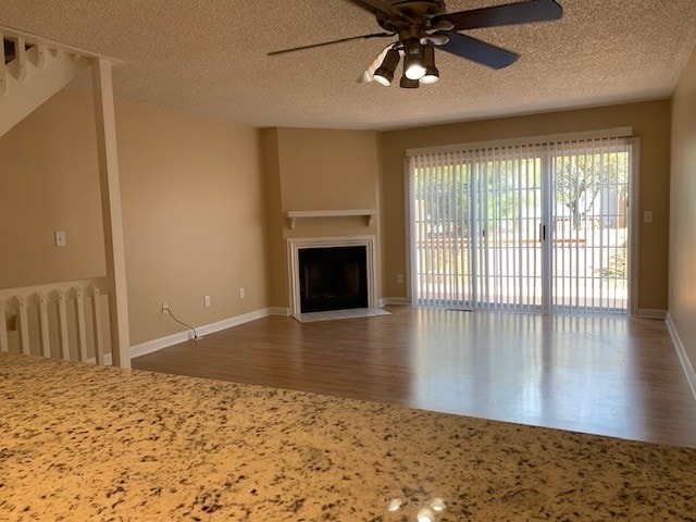 Primary Photo - 2066 Tamarin Dr