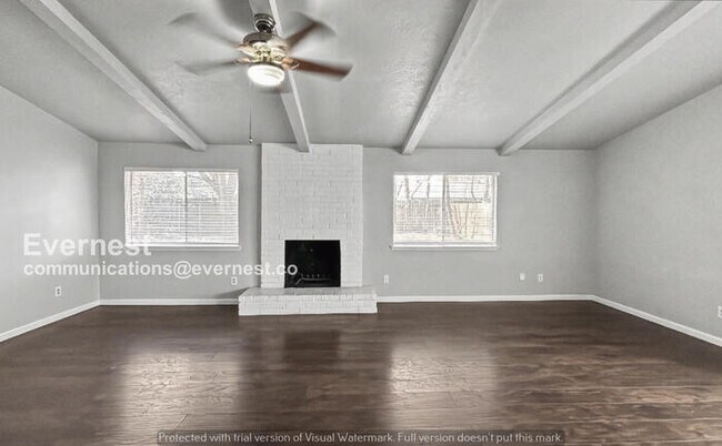 Foto del edificio - 16714 Townes Rd