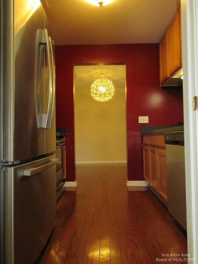 Building Photo - 799 Addington Ln