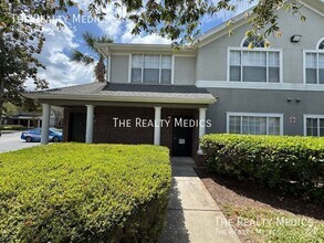 Building Photo - 11802 Meadow Branch Dr