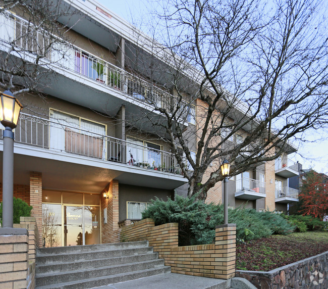 Photo du bâtiment - Panorama Court