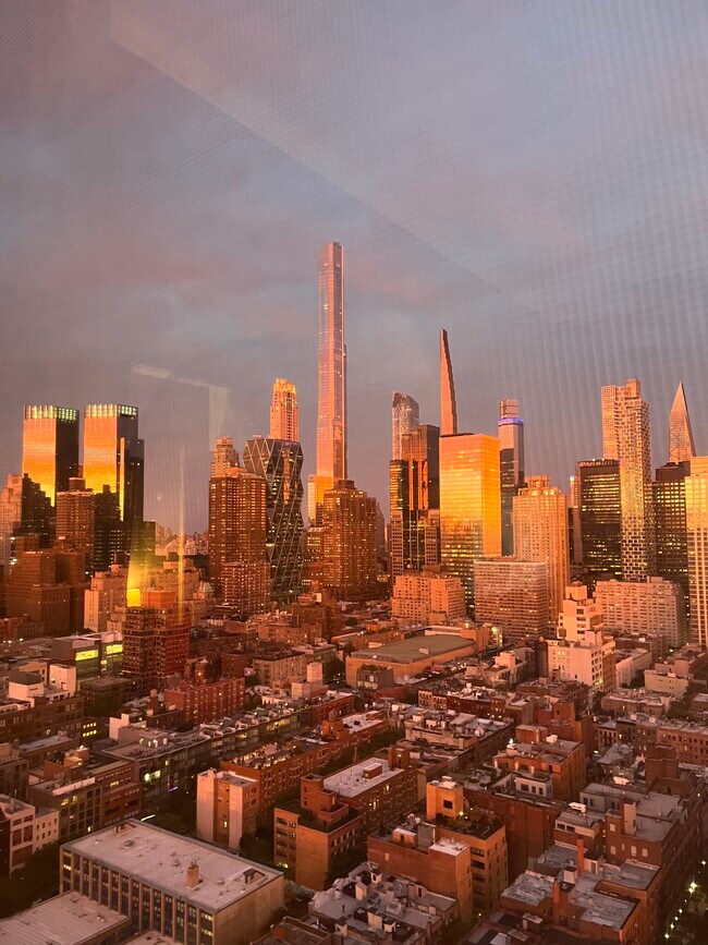 Vista desde los dormitorios - 747 10th Ave