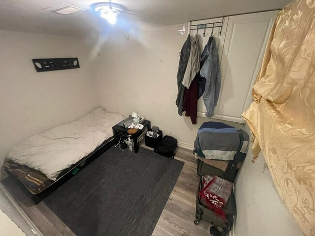 Photo du bâtiment - 50 Laurel Ave