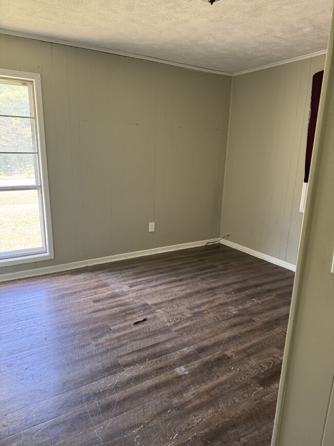 Building Photo - 846 Fernwood St