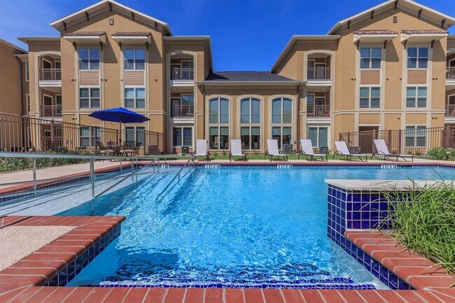 Foto del edificio - 1430 Mile 6 1/2 W