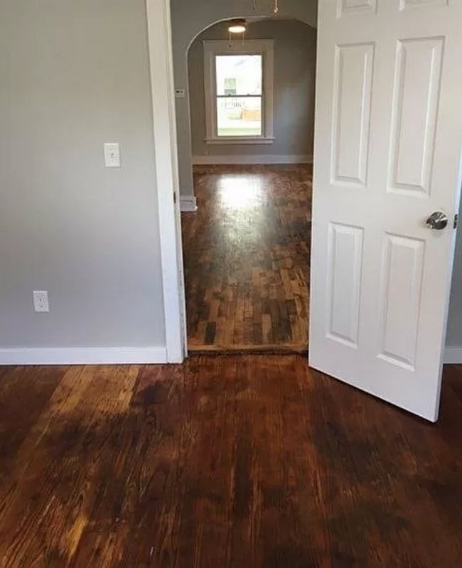 Building Photo - 137 Shepard St. Lansing, MI 48912