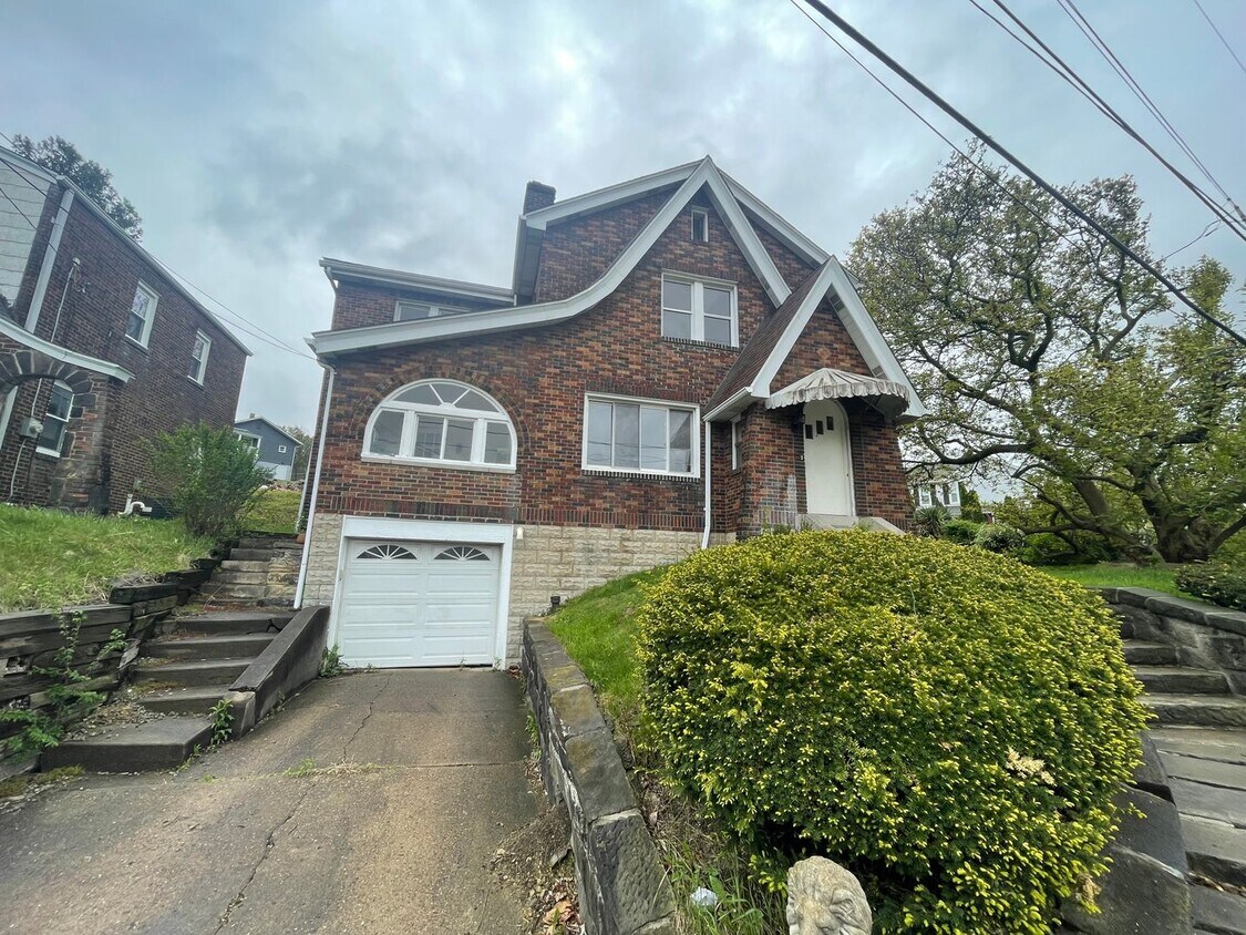 Foto principal - COMING SOON! This is a Lease-to-Own – Not ...