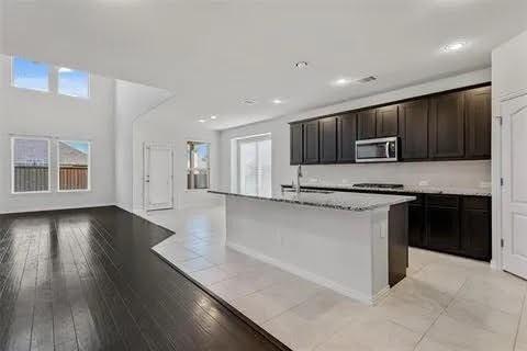 Foto del edificio - 1719 Indigo Creek Ln