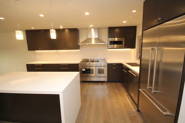 Foto del edificio - 832 28th Ave