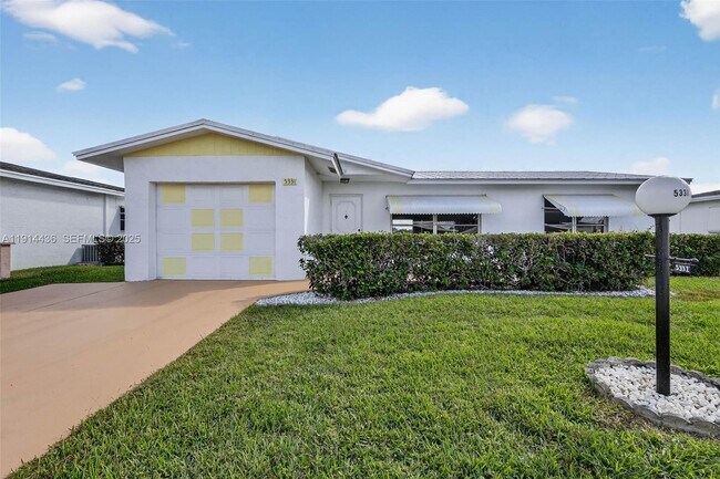 Foto del edificio - 5331 Belleville Rd