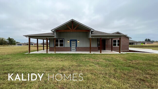 Building Photo - 302 Kirks Holw