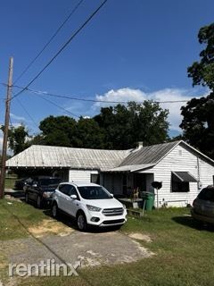Building Photo - 3 br, 2.5 bath House - 17655 Heritage Highway