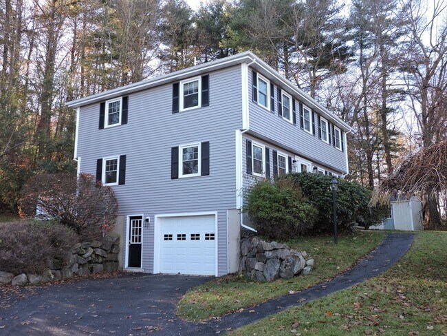 Building Photo - 17 Julia Connors Dr