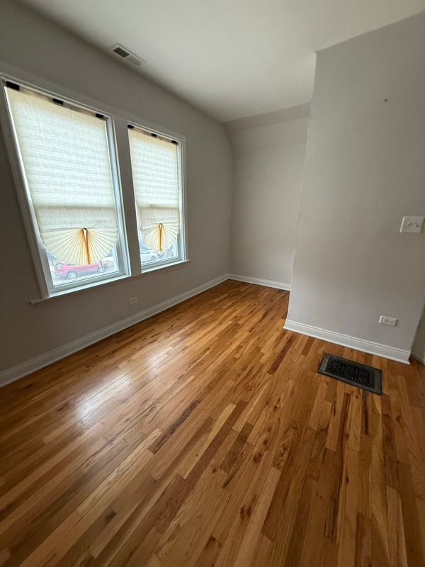 Photo - 1114 N Karlov Ave House