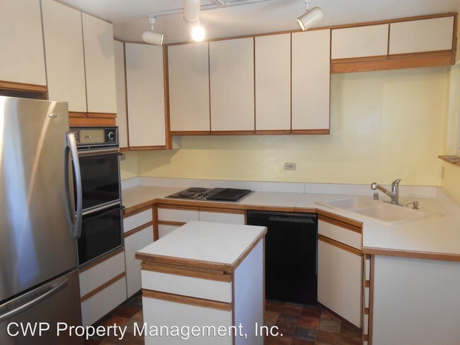 Building Photo - 14645 Darius Way