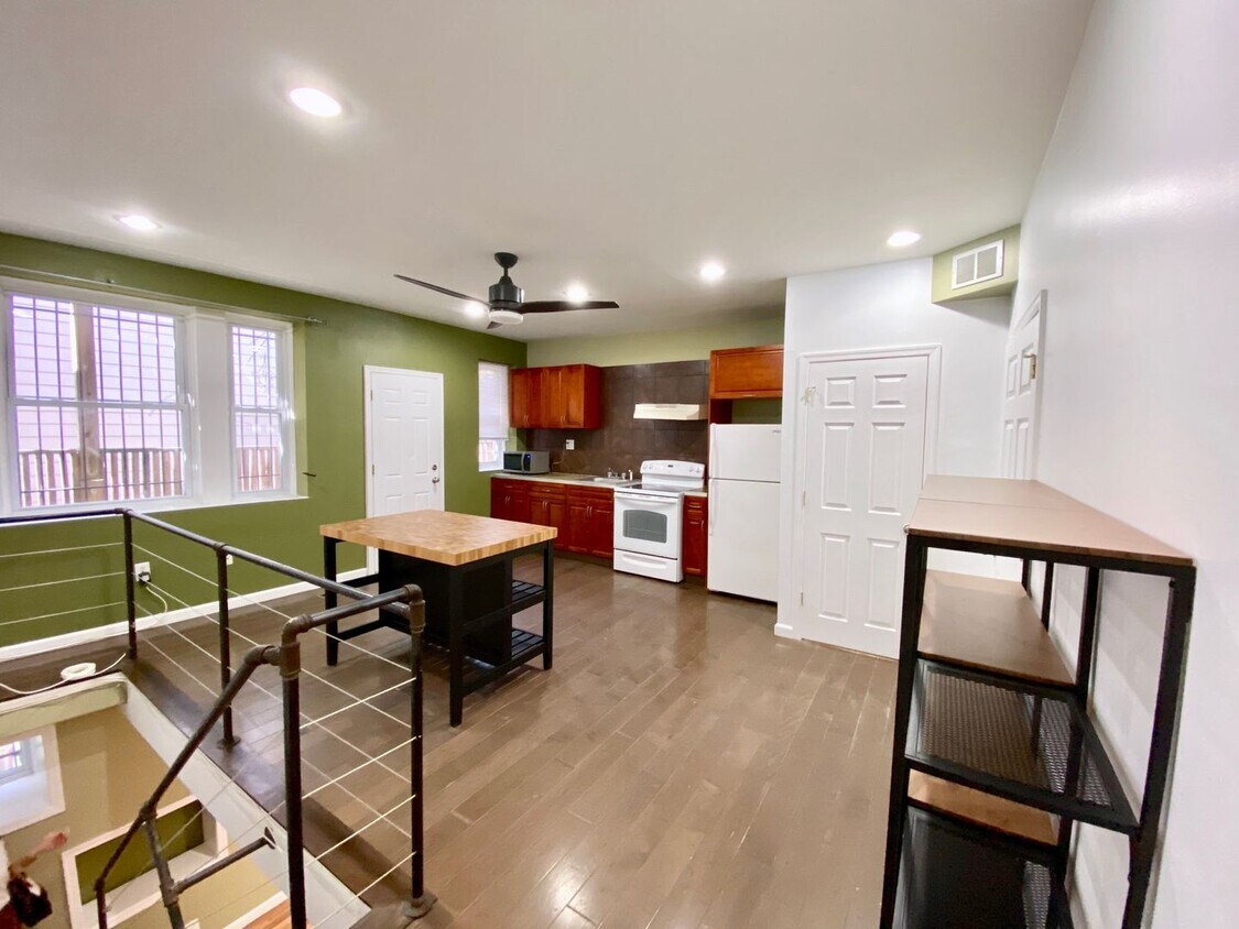 Foto principal - 120 S 46th St