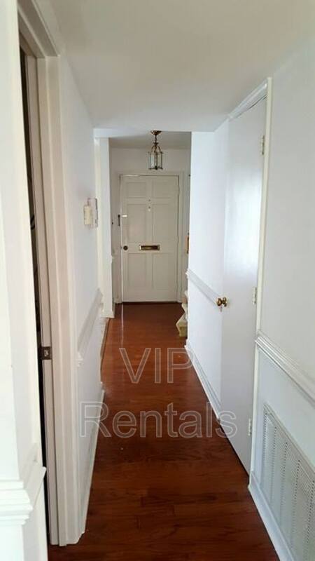 Foto del edificio - 2229 Kingsbrook Dr