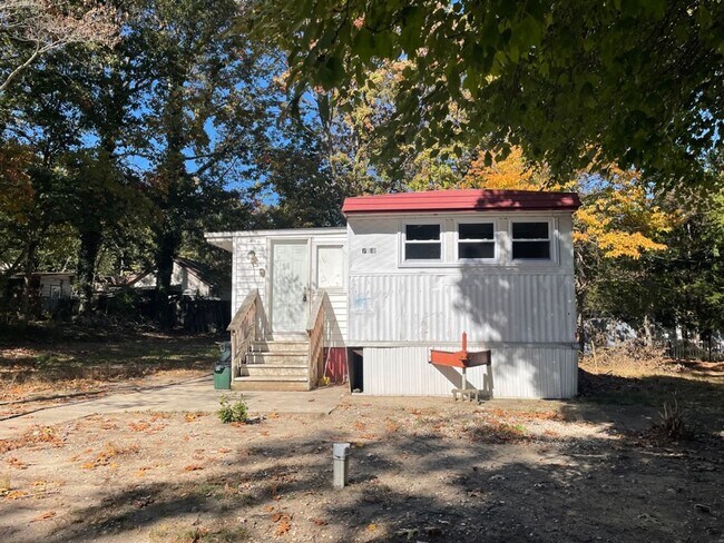 Foto del edificio - Updated 3 bedroom, 1.5 bath Home  FOR RENT in Laurel Lakes, NJ $1550