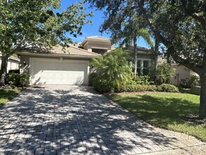 Building Photo - 1951 Grey Falcon Cir SW