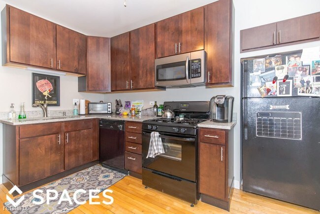 Foto del edificio - 5385 N Bowmanville Ave