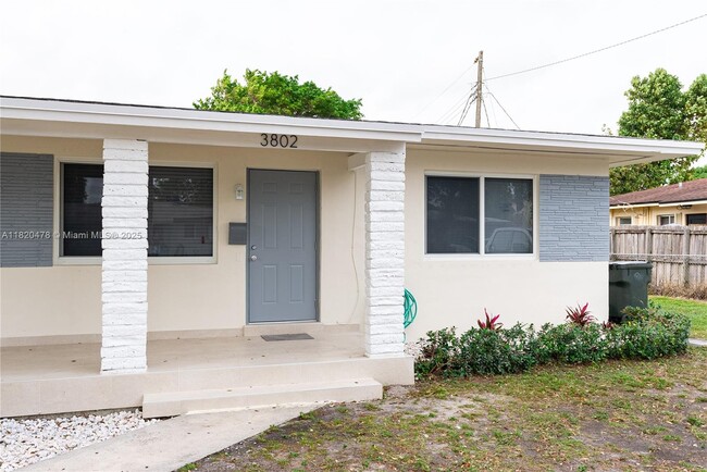 Building Photo - 3802 NW 65th Ave