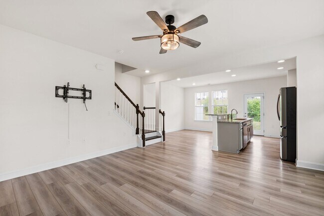 Foto del edificio - Spacious 3-Bedroom Townhome in Durham!