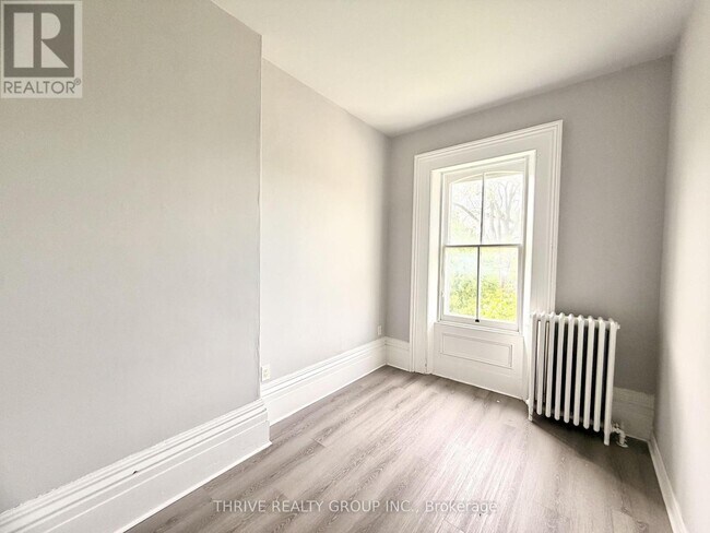 Building Photo - 53 McClary Ave