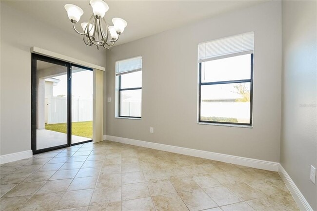 Foto del edificio - 10255 Newminster Loop