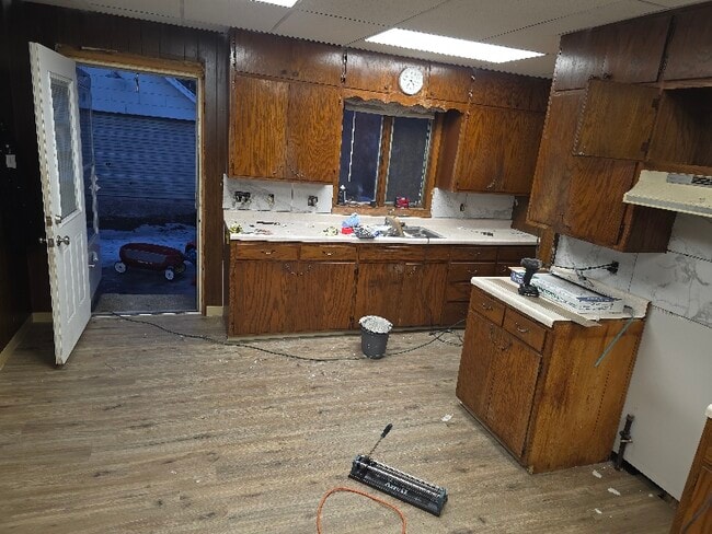 Building Photo - 625 Ruble Ave