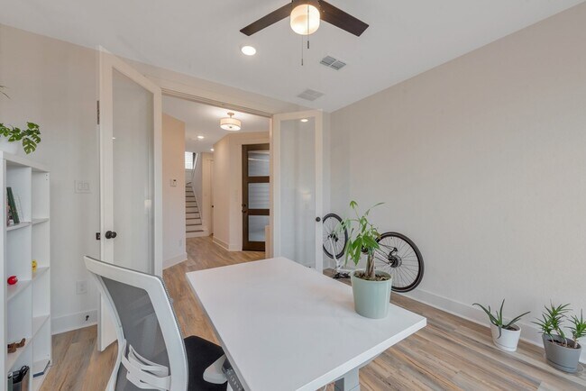Building Photo - 10927 Keaton Landing Dr