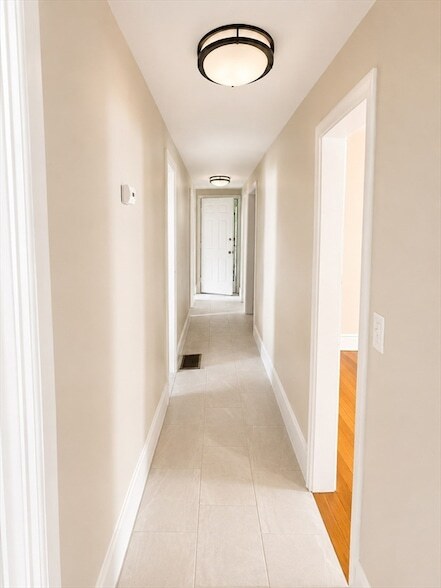 Foto del edificio - 141 Everett St