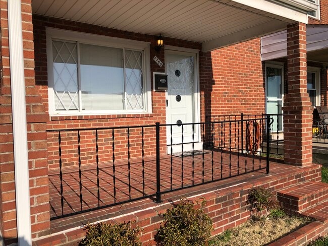$1,950 / 3br - 1600ft2 - Recently Renovate... - $1,950 / 3br - 1600ft2 - Recently Renovate... House