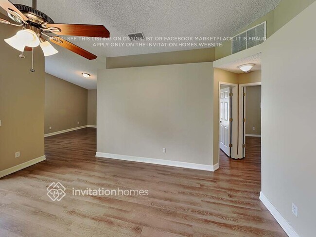 Foto del edificio - 100 Prince Pl