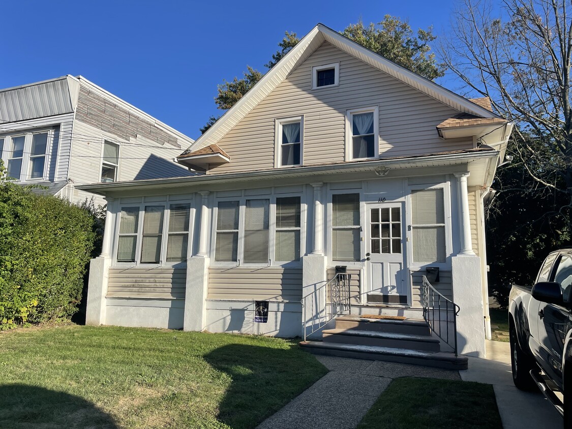 110 Chestnut St, Audubon, Nj 08106 - Townhome Rentals In Audubon Nj 