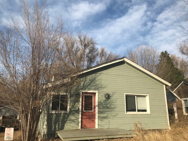 Photo - 630 E Boulder St Apartment