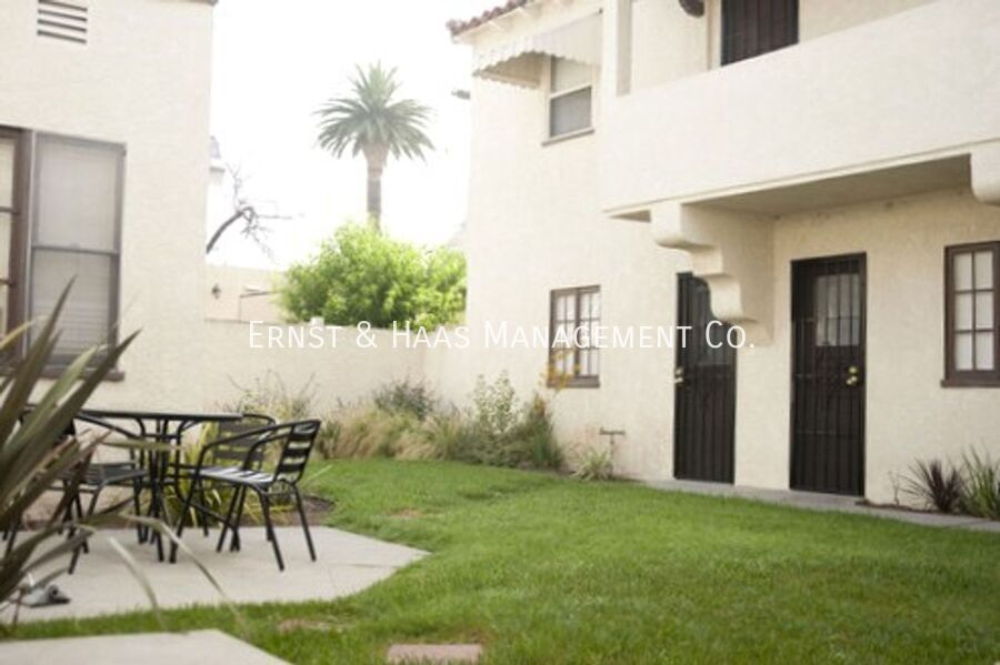 Foto del edificio - 2374 Eucalyptus Ave