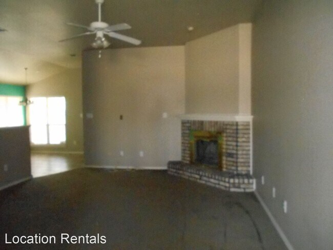 Building Photo - 3 br, 2 bath House - 3418 Oakridge Avenue