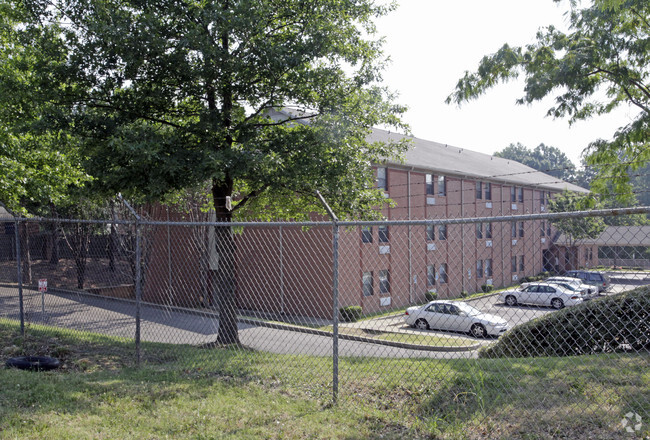 Building Photo - Bethel Towers