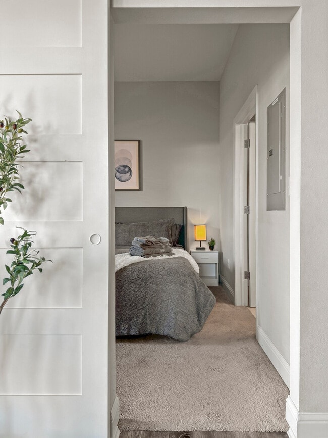 Building Photo - 110 N Boston Ave