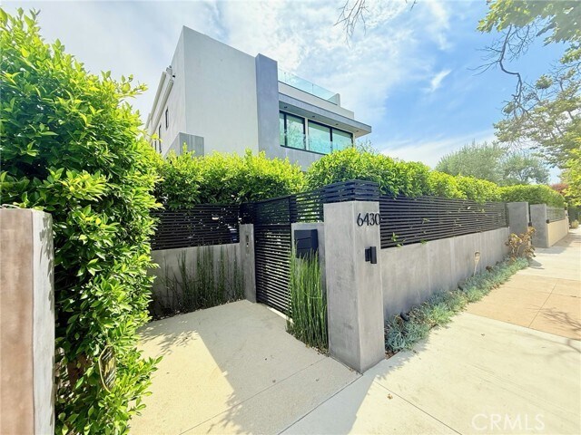 Foto del edificio - 6430 Drexel Ave