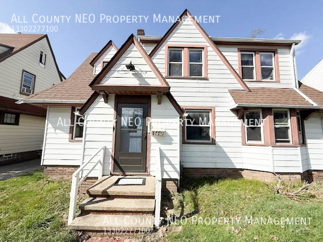 Foto principal - 17011 Maple Heights Blvd