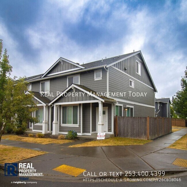 Building Photo - 1539 Amethyst St SE