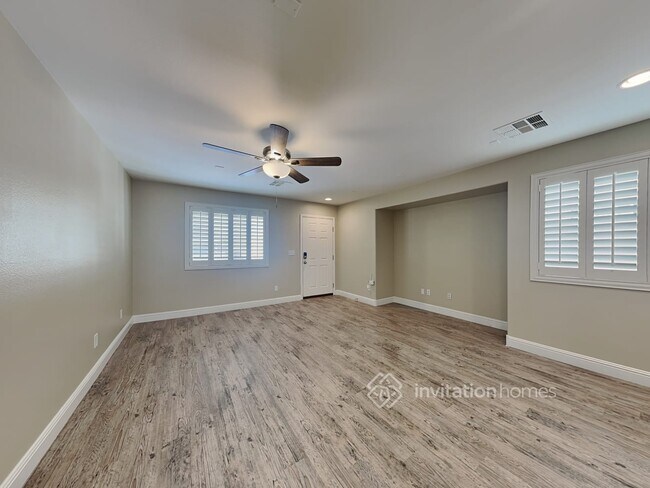 Building Photo - 8344 W Wildwood Glen Dr