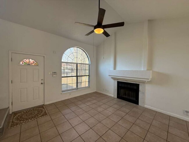 Foto del edificio - 2934 Ash Field Drive