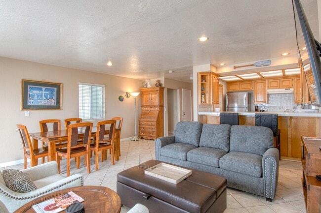 Foto del edificio - 3703 Seashore Dr