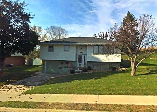 Primary Photo - 3260 Cider Ridge